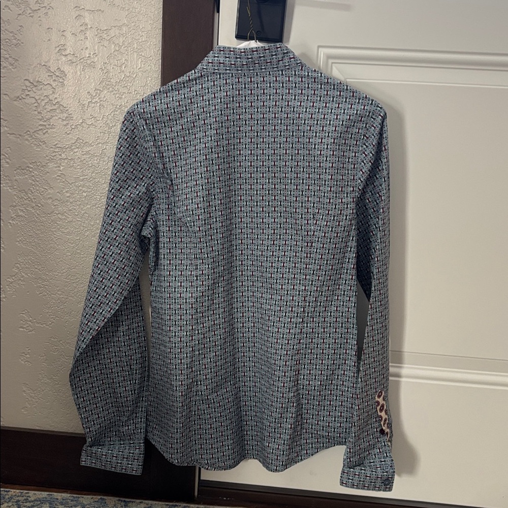 Women’s Cinch Multi-Color Patterned Button Down S… - image 5